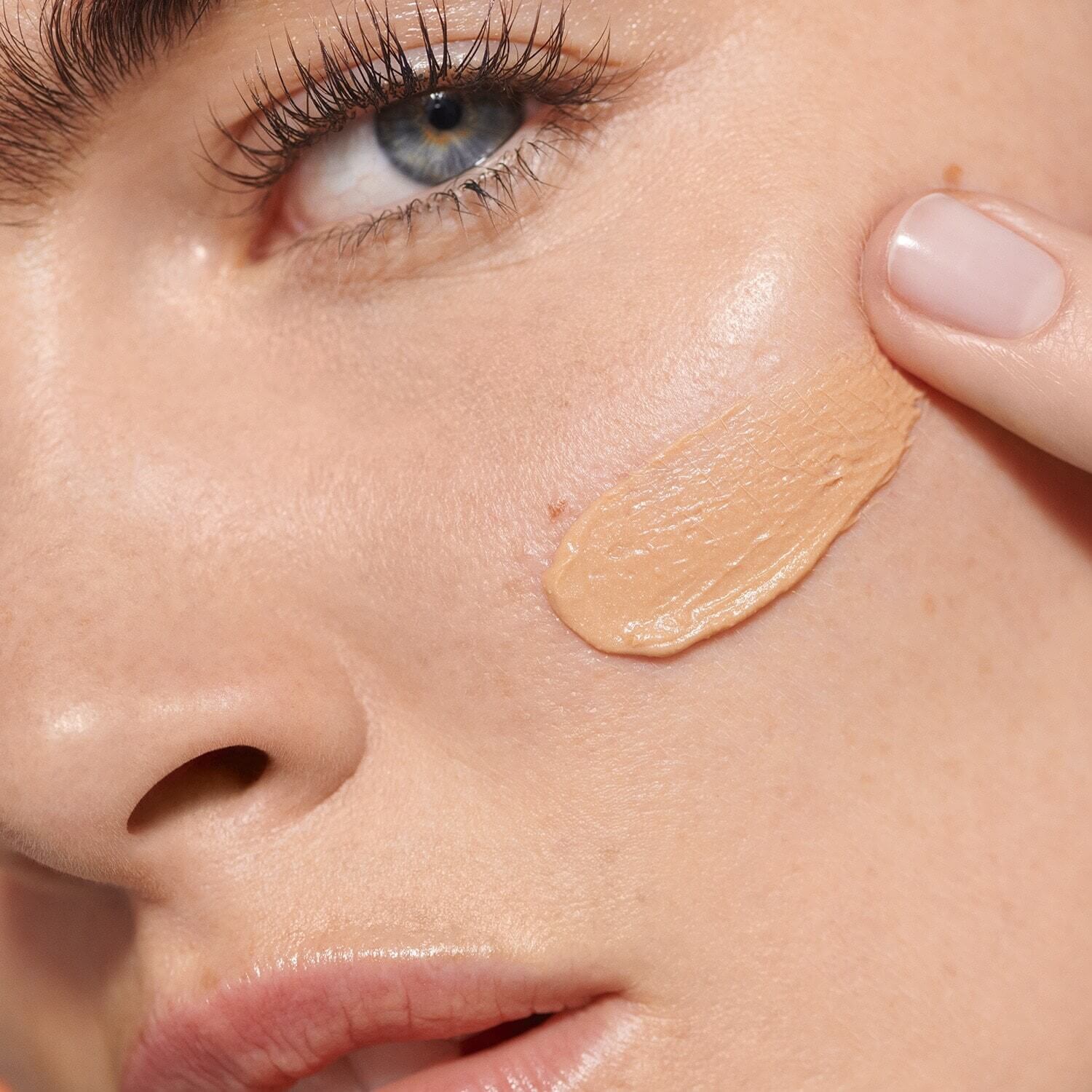 SMOOTH & BLUR PRIMER (BASE DE MAQUILLAJE)